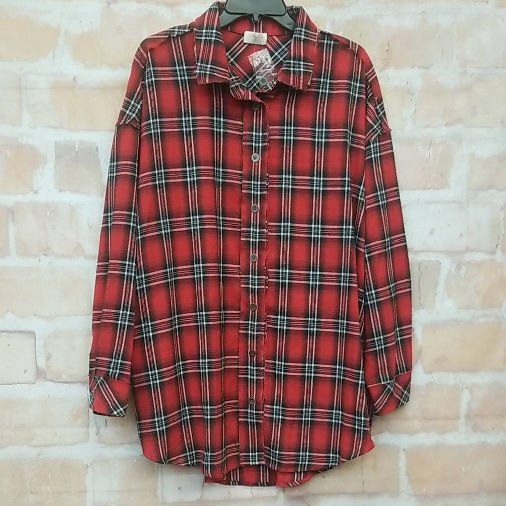 NWT Hailey & Co Size M Women's Red Plaid Button Up Shirt